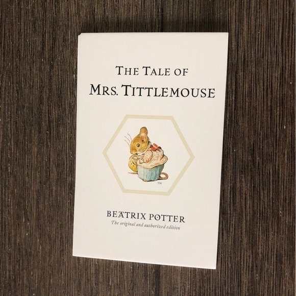 The World of Peter Rabbit Postcards: Book Covers  (Set of 5) - Picture 2 of 7